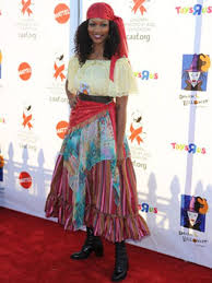 Diy gypsy costume party halloween outfits. Pin On Celebrity Halloween Costumes