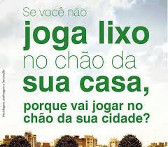 Resultado de imagem para pessoa jogando lixo na rua