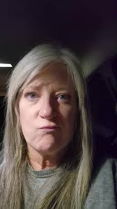 Rebekah Skinner's Instagram, Twitter & Facebook