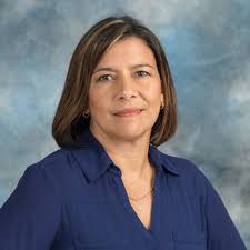 10 Key Takeaways from 100 Podcast Episodes · #SocialSchool4EDU