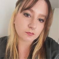 Kim Hirsch's Instagram, Twitter & Facebook