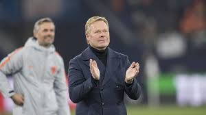 Barcelona boss blanked defender after subbing him vs getafe. Fifa Fussball Weltmeisterschaft 2022 Nachrichten Koeman Es Herrscht Wieder Eine Fussball Euphorie Fifa Com