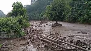 Untuk mengetahui kondisi banjir di bogor pasca bendung katulampa siaga 1, telah terhubung banjir bandang cicurug sukabumi bendungan katulampa siaga 1 bogor banyak beredar video ini. Ftt1374wp0squm