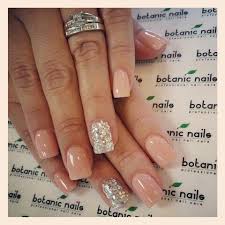 Le livre numérique (en anglais : Pin By Adriana Flores Avila On Nails Botanic Nails Nails Pink Glitter Nails