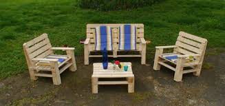 Chaise de jardin en résine tressée chaise de jardin en métal chaise de jardin en bois chaise de jardin en résine housses de protection chaises et choisir sa table de jardin. Comment Fabriquer Son Salon De Jardin En Palettes En Bois Vivre Demain