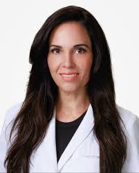 Kimberly Sommer's Instagram, Twitter & Facebook