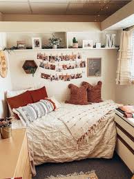 Dorm Dormroom Boho Bohobedroom Bedroom Madsleeannsteele Collegedormrooms In 2020 Zimmer Einrichten Zimmer Deko Ideen Zimmer Gestalten