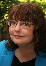 Bringing Race to the Table: Blanton, Crystal, Ellwood, Taylor, Williams,  Brandy: 9781905713981: Amazon.com: Books