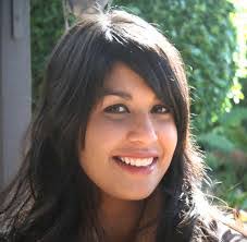 Robin Morrow's Instagram, Twitter & Facebook