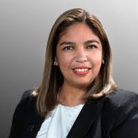 Edna Vallejo's Instagram, Twitter & Facebook