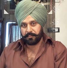 Hardeep Gill Biography: Age, Wife, Wikipedia, Movies, Net Worth, Instagram,  Children
