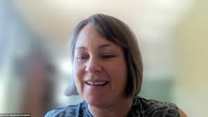 How to be a small college