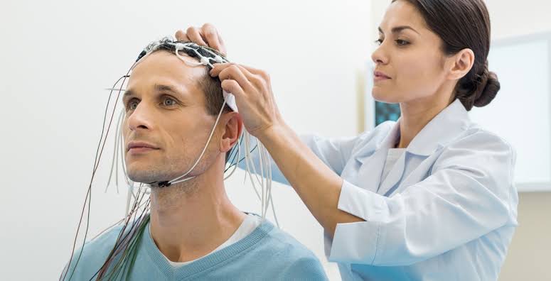 Neurology consultation at Profrea