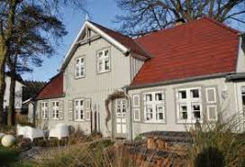 Ubersicht Traumfangerhaus Unterkunfte Auf Dem Darss Ferienwohungen Ferienhauser Appartements Zimmer Hotels Und Pens Ferienhaus Unterkunft Rugen Hotels