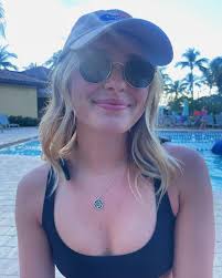 Paige Goodman (@paigegoodmann) • Instagram photos and videos