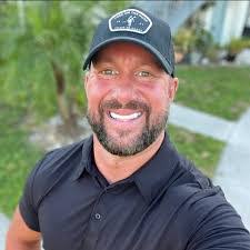 Shane Cornell's Instagram, Twitter & Facebook