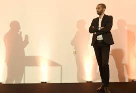 Verre familie linde merckpoel neemt het op tegen sammy mahdi en actrice joke emmers. Sammy Mahdi Cd V Heb Het Heel Moeilijk Gehad Met Uitspra Het Nieuwsblad Mobile