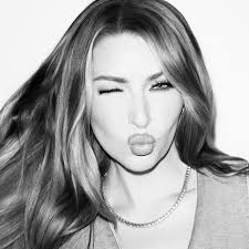 McKenzie Mitchell (@mckenzienmitchell) • Instagram photos and videos