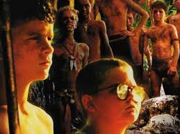 Laços e grupos sociais, jornada do herói e natureza humana dissecados em 'O  Senhor das Moscas'