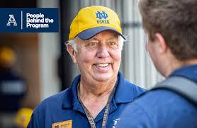 From Rockne to today, Notre Dame's ushers open the doors to Fighting Irish  history