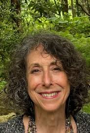 Leah Huete de Maines (@leahmaines)