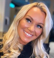 Stacey Peacock's Instagram, Twitter & Facebook