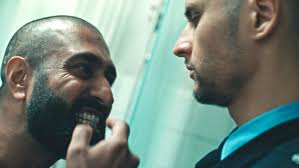 Svindel, sprut og stoffer: Sami Darr har selv siddet i spjældet