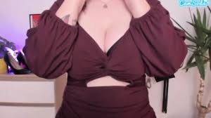 Join the party on Alejandra Quiroz's OnlyFans - it's hot, steamy ...