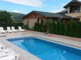 Karácsonkő) is the capital city of neamț county, in the historical region of western moldavia, in northeastern romania. Cele Mai Bune 10 Hoteluri Cu Piscine Din Piatra NeamÅ£ Romania Booking Com