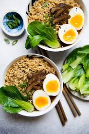 Easy Vegetarian Ramen Recipe Recipe Vegetarian Ramen Recipe Vegetarian Ramen Vegetarian Recipes Healthy