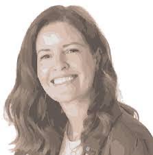 Naomi Colon's Instagram, Twitter & Facebook