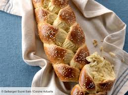 Brioche Au Jaune D œuf Recettes Recette En 2020 Recette Brioche Facile Recette Jaune D Oeuf Recette