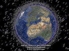 Les satellites autour de la terre une présentation par gábor mozol quelques exemples la terre et les satellites msg il observe la météo il est une exception, parce qu'il a une orbite géostationnaire (35000 km) à quelle distance sont des satellites de la surface de la terre? Combien De Satellites Nous Tournent Autour Astronautique Webastro