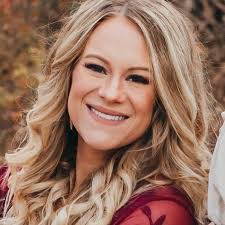 Patti Stark's Instagram, Twitter & Facebook