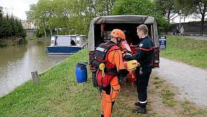 The canal du midi is approximately a 240 kms long canal in the south of france. Carcassonne La Mort De L Homme Retrouve Dans Le Canal Du Midi Est Accidentelle Ladepeche Fr