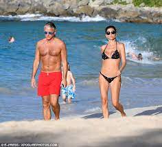 Roberto mancini is an italian football manager and player. Roberto Mancini Steps Out With New Girlfriend In St Barths Daily Mail Online