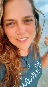 Kristin Proctor's Instagram, Twitter & Facebook