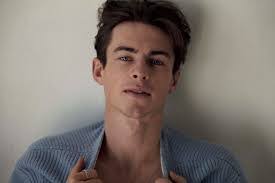 Ben Radcliffe's Instagram, Twitter & Facebook