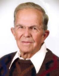 Lawrence (Larry) Winans Whitaker October 5, 1935