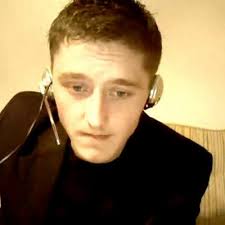 Daniel Kmiec (@DanielKmiec)