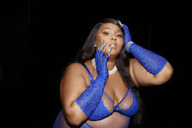 To celebrate i wanna give y'all this unedited selfie. See Lizzo Dance To D Angelo S Brown Sugar In The Savage X Fenty Show