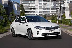 Very nice looking car, but needs better engine like as in the stinger engine, improved suspension, exhaust note, brakes and tyre. Kia Optima 2015 2018 Used Car Review Royalauto Racv