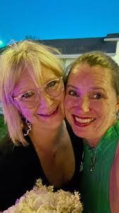 Wanda Tyndall's Instagram, Twitter & Facebook