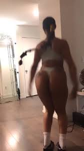 Maliah Michel work out