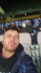 Robert Roskar Vedezevalec Blaz