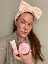 Prepping for a multi-mask facial appt. This morning! I don't recommend  anything I don't do/try myself. 😏💖 Comment below to get