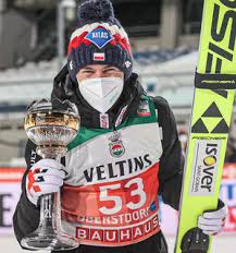 #kamil stoch #ski jumping #team poland #happy for him. Heimsieg Fur Karl Geiger Beim Tournee Auftakt