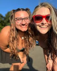 Julia Newell (@the.julia.dream) • Instagram photos and videos