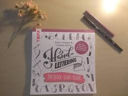 This is handlettering lernen by artnight on vimeo, the home for high quality videos and the people who love them. Handlettering Wie Ich Die Kunst Der Schonen Buchstaben Gelernt Habe