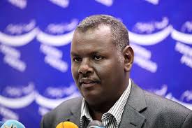 Madani affirms Sudan's keenness to develop economic and trade relations  with Ethiopia